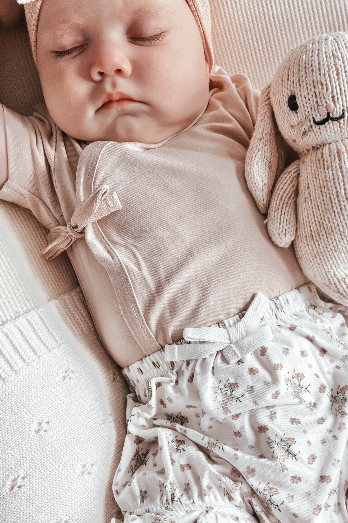 Bamboo/Organic Cotton Willow Bodysuit - Soft Mocha - Elke and Indigo